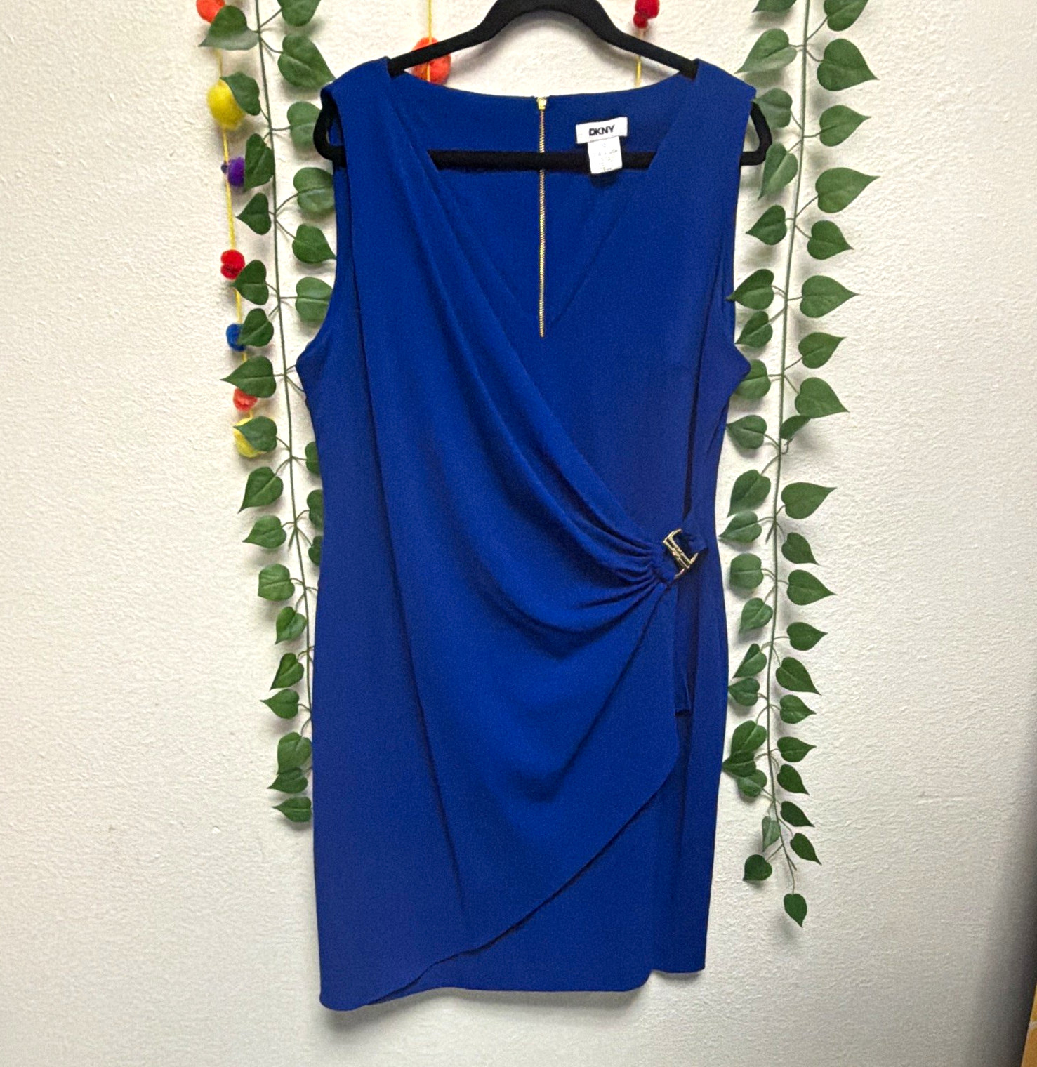 DKNY Women\'s Sheath Dress 16 Blue Solid V-Neck Sleeveless Buckle Zip