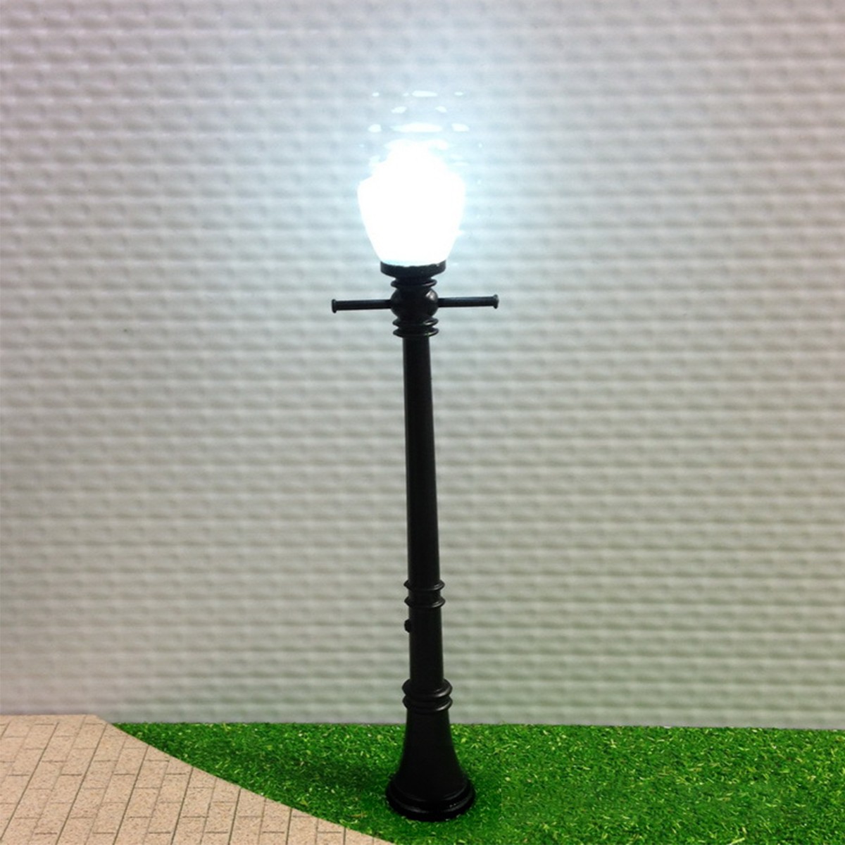 20PCS 1:87 1:100 Model Railway Lamppost lamp Light Street Lights Set Mini Scale