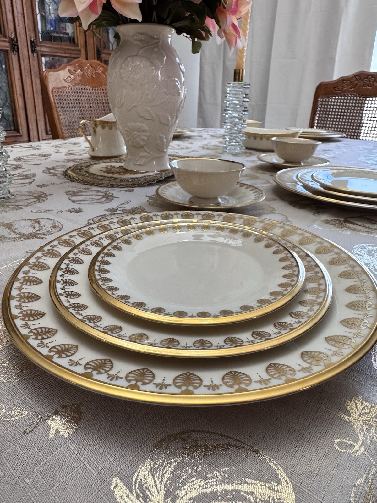Lenox “Clarion” Fine China Set of 6+ Bonus — White Ivory & Gold