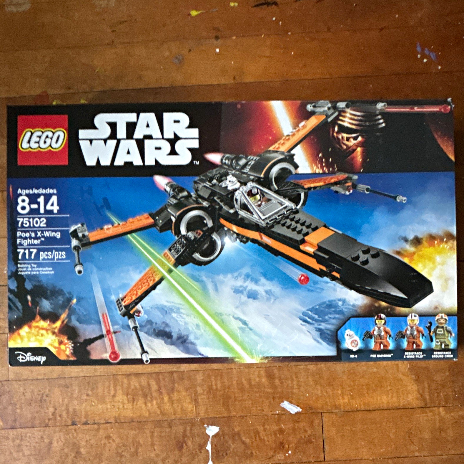 LEGO Star Wars Poe\'s X-Wing Fighter 75102 717 pcs