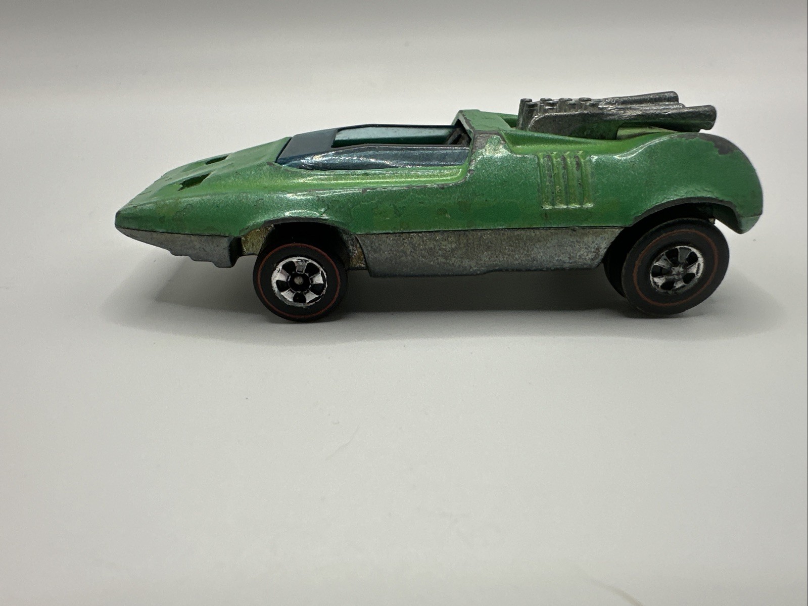 VINTAGE 1969 HOT WHEELS PEEPING BOMB REDLINE GREEN Enamel Hong Kong
