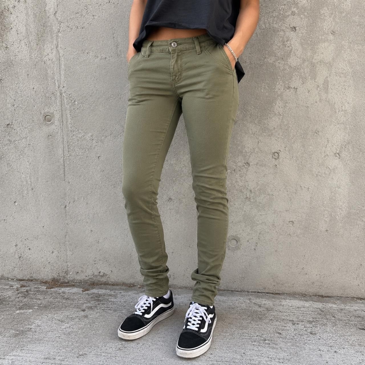 Levi\'s 710 Super Skinny Olive Green Jeans – Women\'s Size 31 Levi\'s 710 Levi\'s 710 Super Skinny Olive Green Jeans – Women\'s Size 31 Levi\'s 710