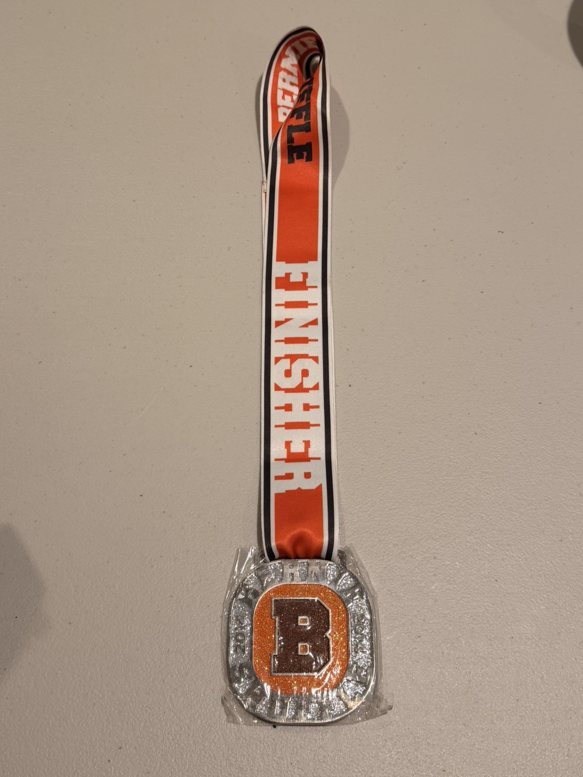 2014 Bernie Kosar Shuffle Voinovich Park 5k FunRun Cleveland Browns FINISH MEDAL
