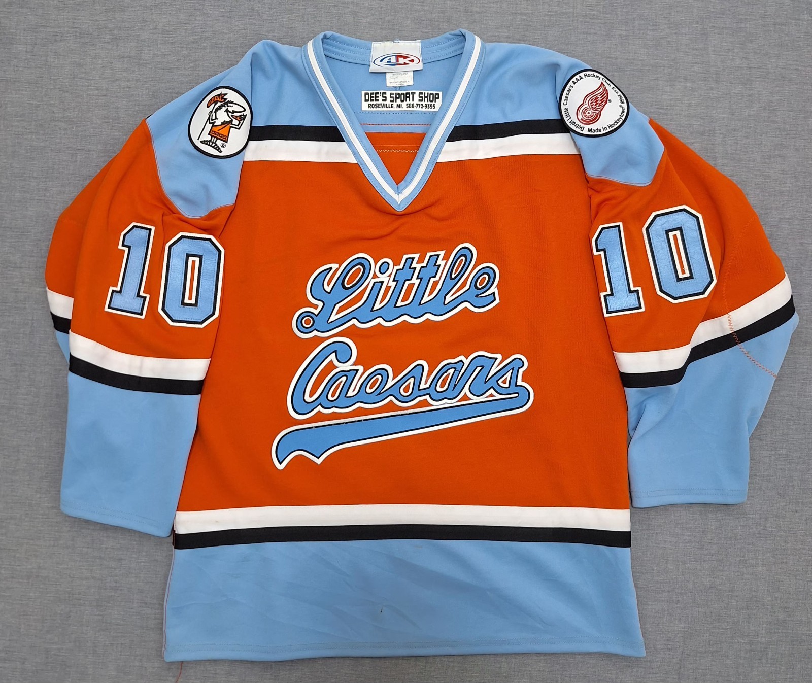 Little Caesars AAA Hockey Jersey #10 size M (24.5\