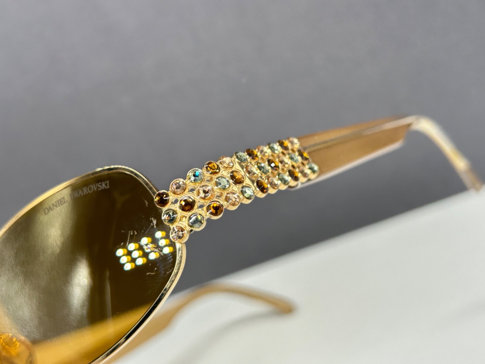 Daniel Swarovski Sunglasses Women Rhinestone Gold Plated 23K Y2K S574