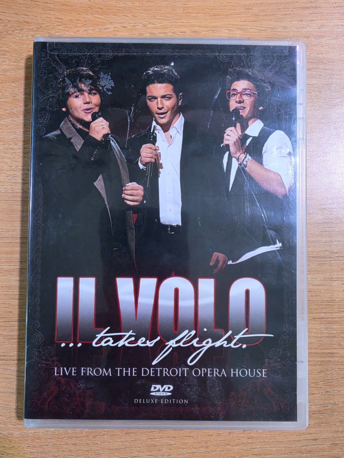 Il Volo: Takes Flight - Live From Detroit Opera House (DVD, 2012, Deluxe) Il Vol Il Volo: Takes Flight - Live From Detroit Opera House (DVD, 2012, Deluxe) Il Vol