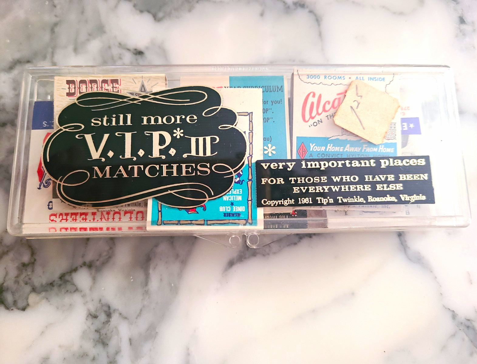 Vintage 1961 Tip\'n Twinkle V.I.P. II Matchbook Set 10 w/ Case Roanoke VA