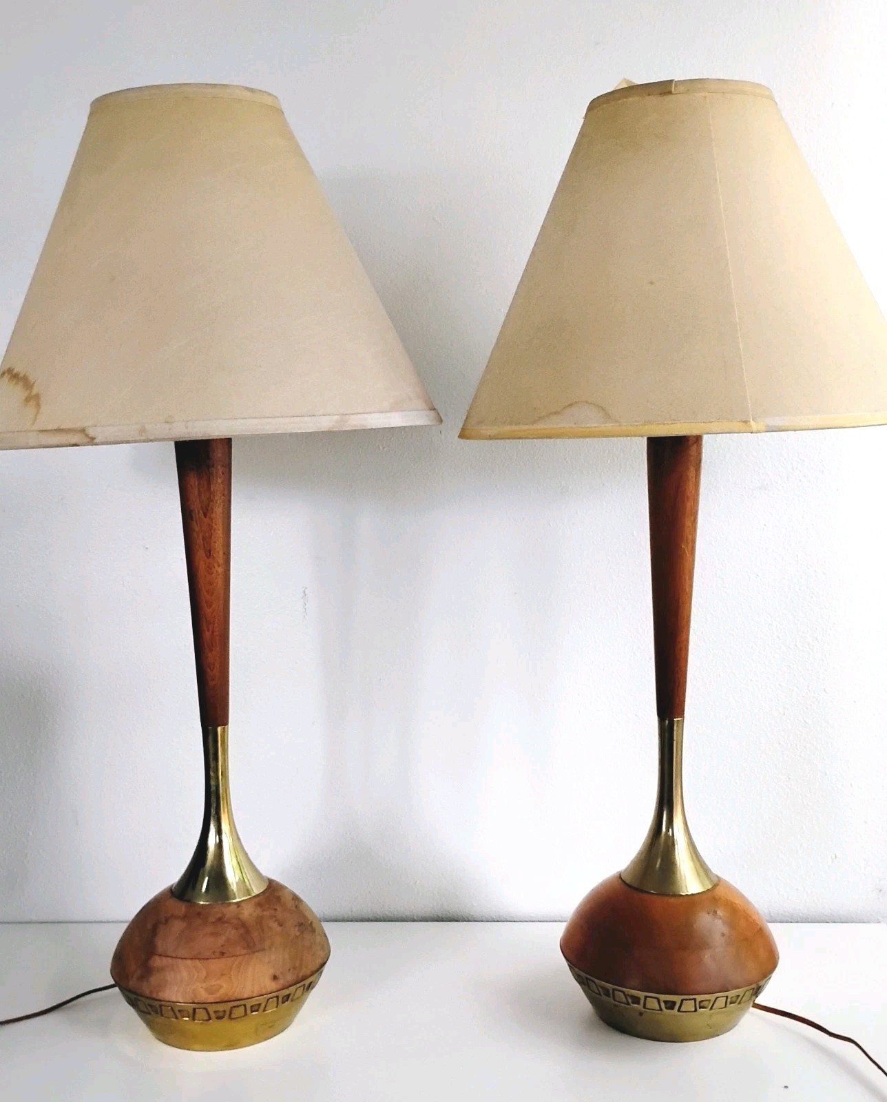 Vintage MCM Genie Table Lamps Pair Laurel Style Wood Brass Mid Century Modern