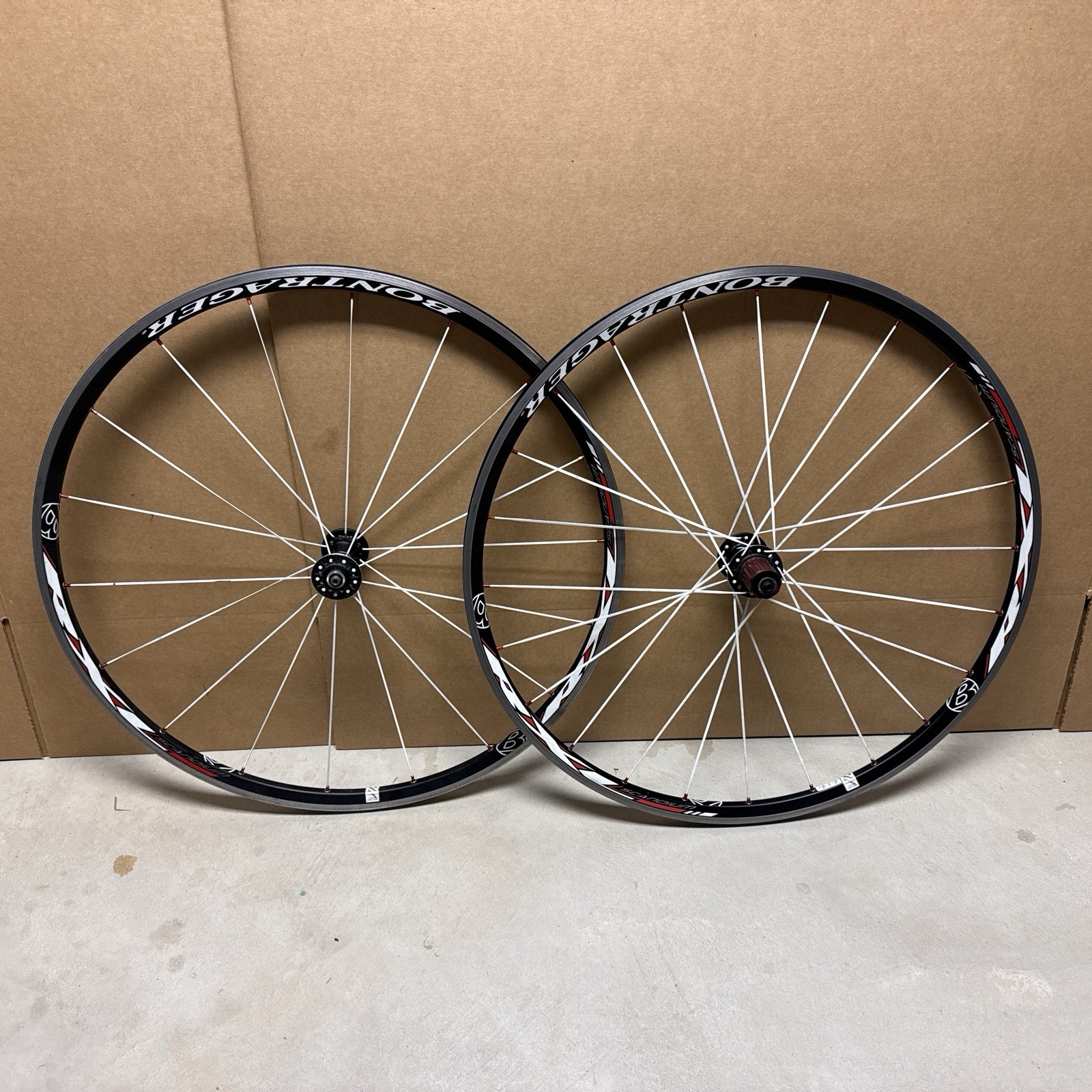 Bontrager Race X Lite Scandium RXL Road Bike Wheelset 700c Shimano HG Bontrager Race X Lite Scandium RXL Road Bike Wheelset 700c Shimano HG