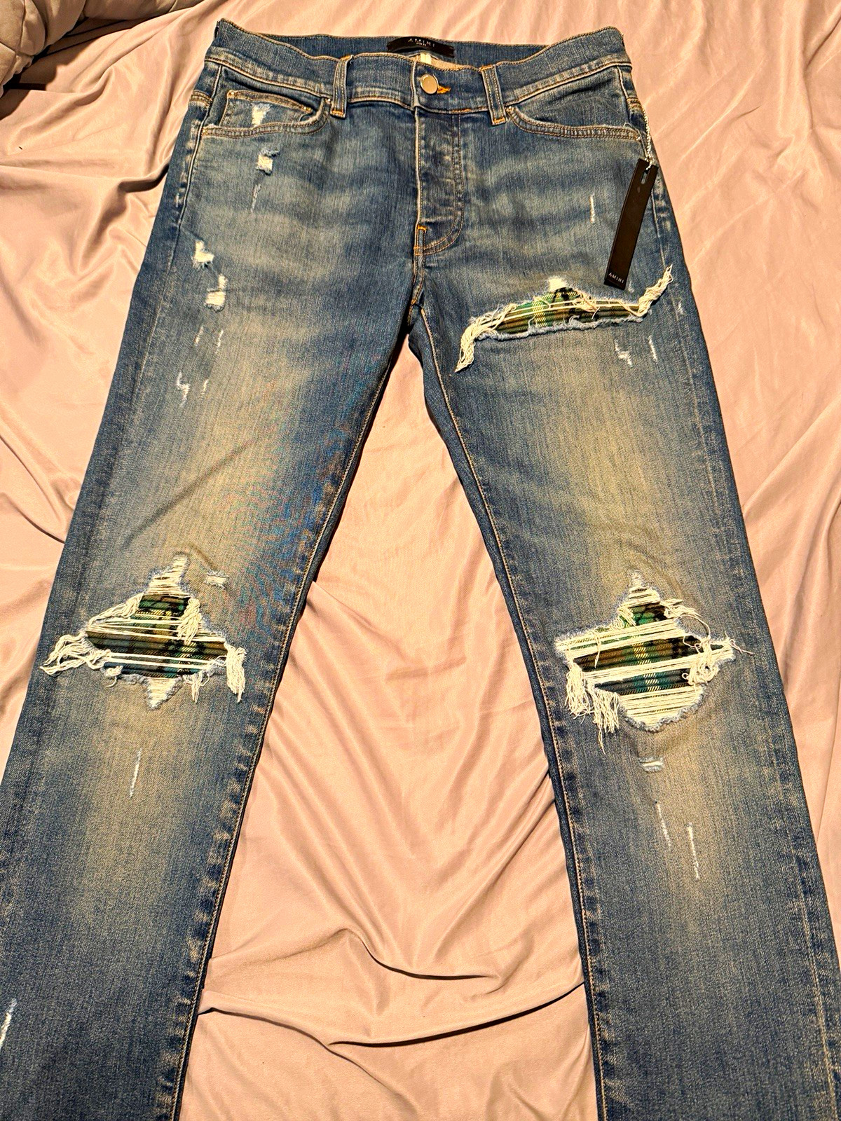 AMIRI Men’s Blue Distressed Light Wash Skinny Slim Jeans Low Rise Logo