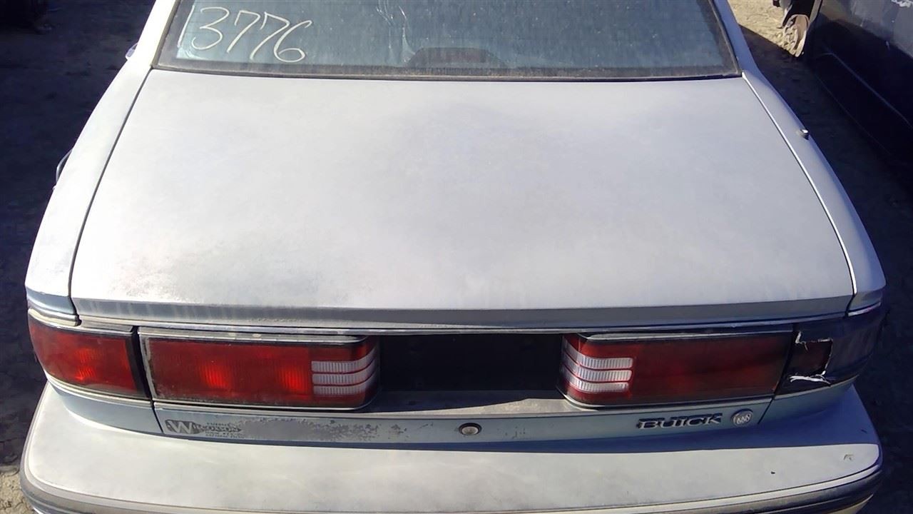 (LOCAL PICKUP ONLY) Trunk/Hatch/Tailgate Fits 92-96 LESABRE 588560