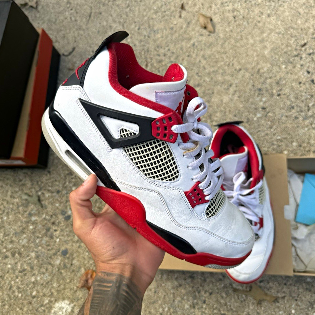 Nike Air Jordan 4 Men’s Colorblock Leather Mid Top Lace-Up Basketball