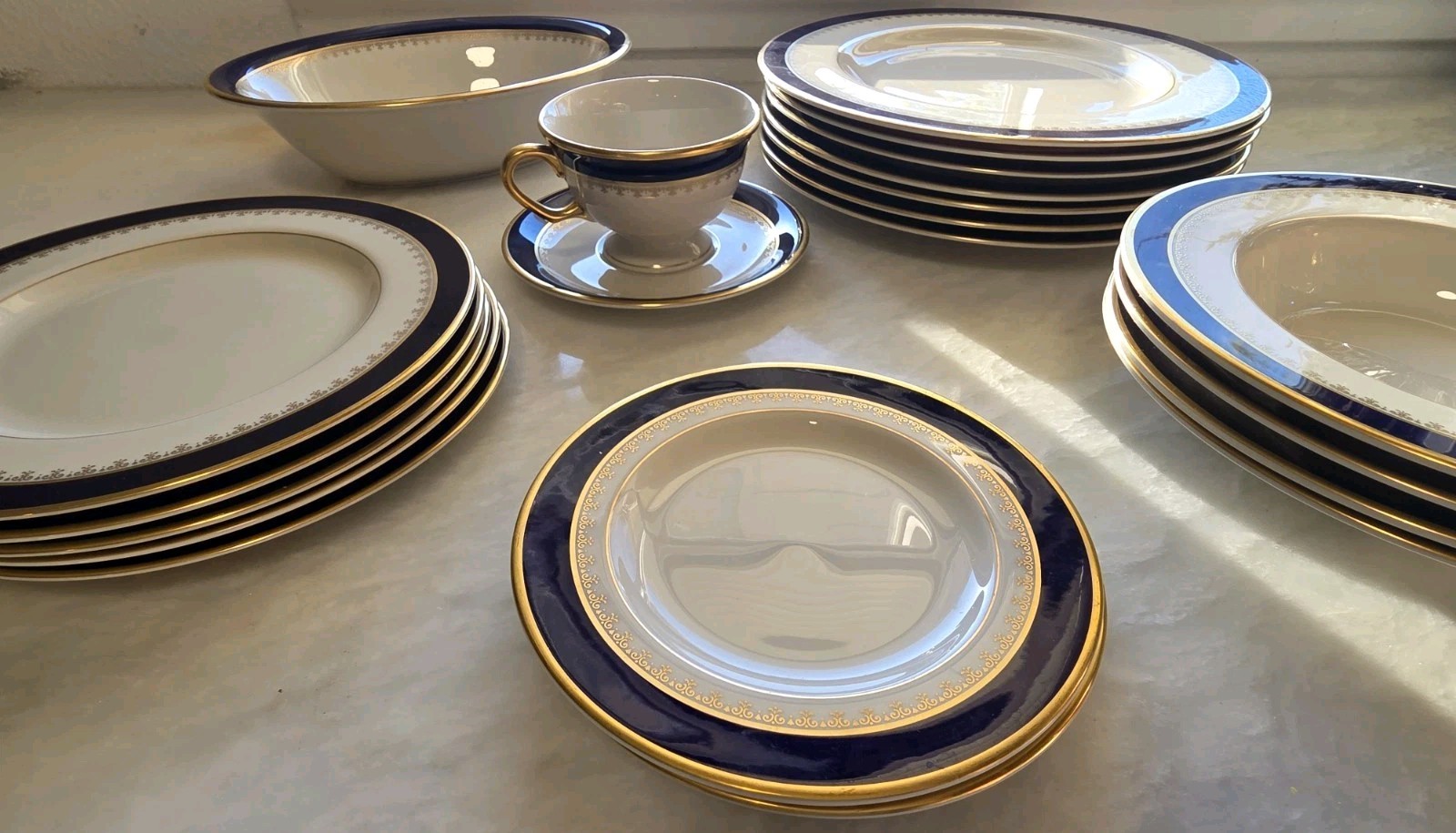 Pristine Vtg Pickard Fine China 21pc Set – 