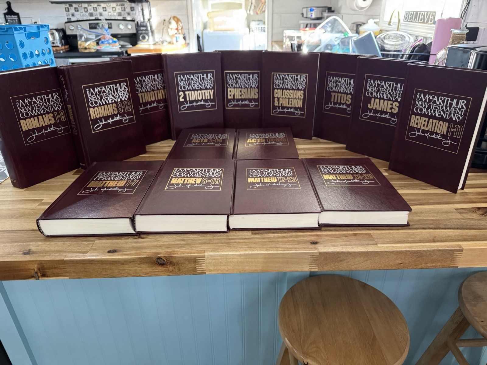 ✅The MacArthur New Testament Commentary ✅15 Volumes ✅See Pics ✅The MacArthur New Testament Commentary ✅15 Volumes ✅See Pics