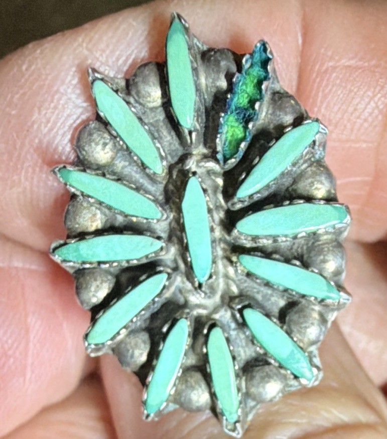 Native American Zuni Turquoise Petite Point Cluster Ring. Size 7 Missing 1 stone Native American Zuni Turquoise Petite Point Cluster Ring. Size 7 Missing 1 stone