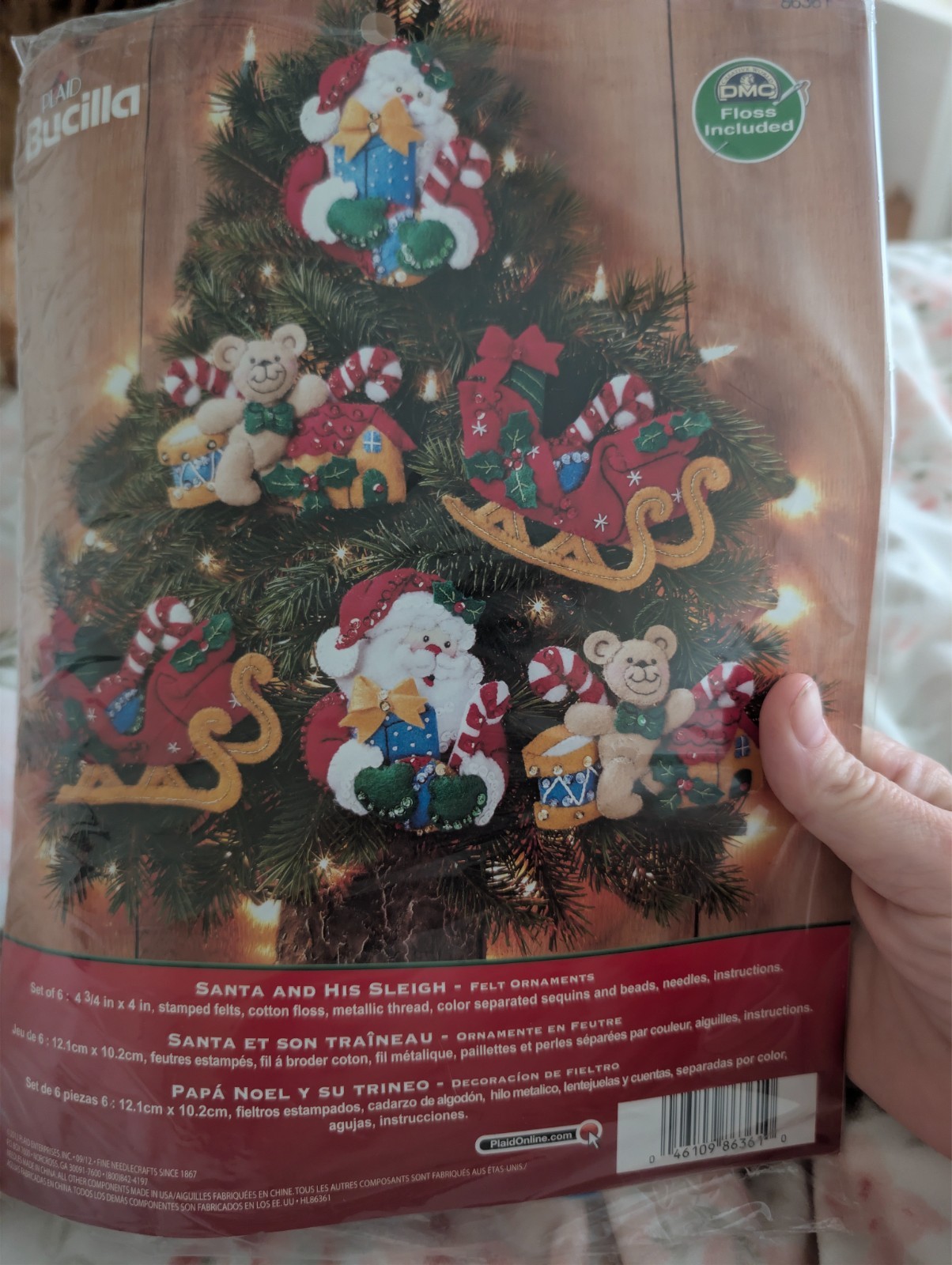 Santa & His Sleigh Felt Applique Christmas Ornaments Kit Bucilla 86361
