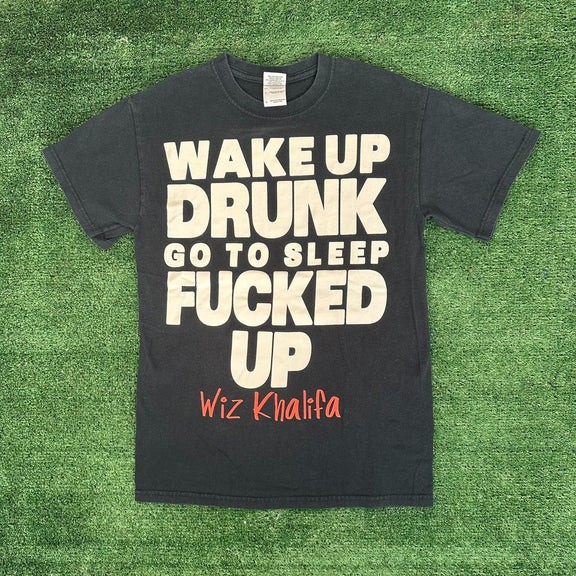 Vintage Y2K Wiz Khalifa Wake Up Drunk T-Shirt S-5XL