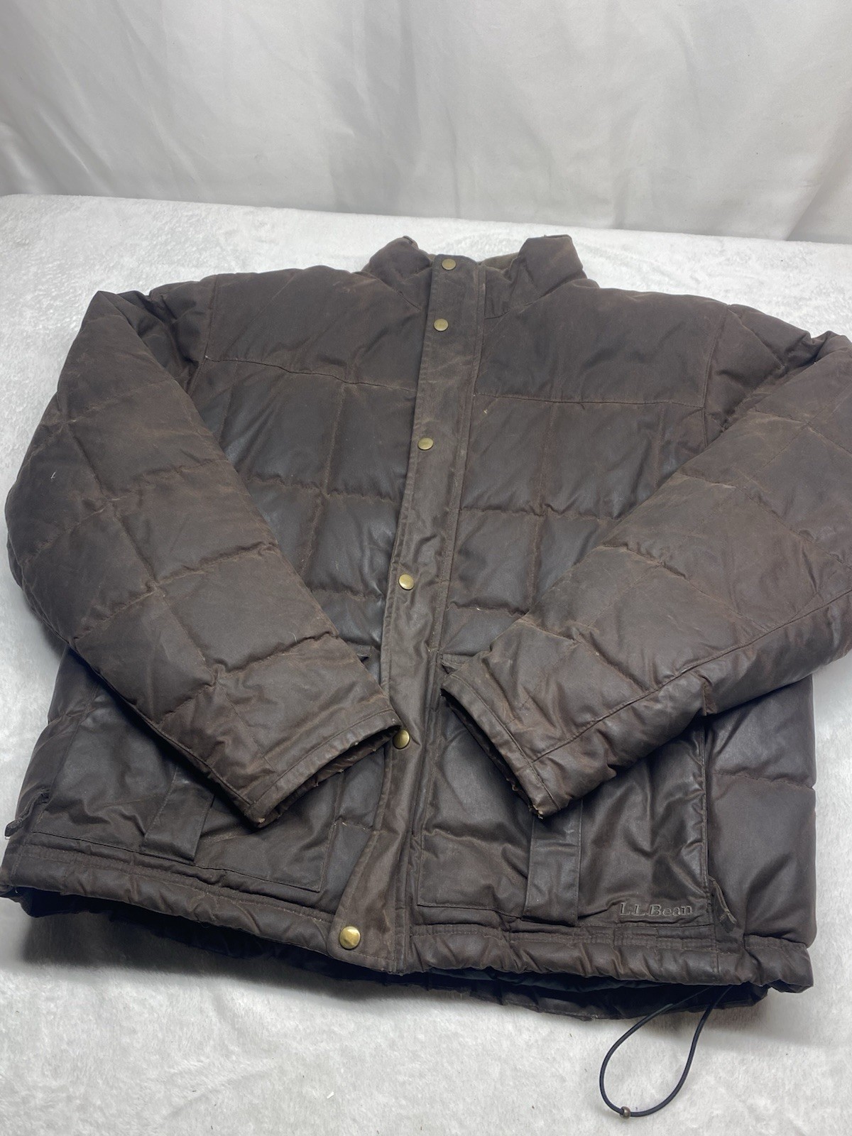 Vintage L.L. Bean Jacket Waxed Cotton Goose Down Quilted Puffer Coat lrg Chore Vintage L.L. Bean Jacket Waxed Cotton Goose Down Quilted Puffer Coat lrg Chore