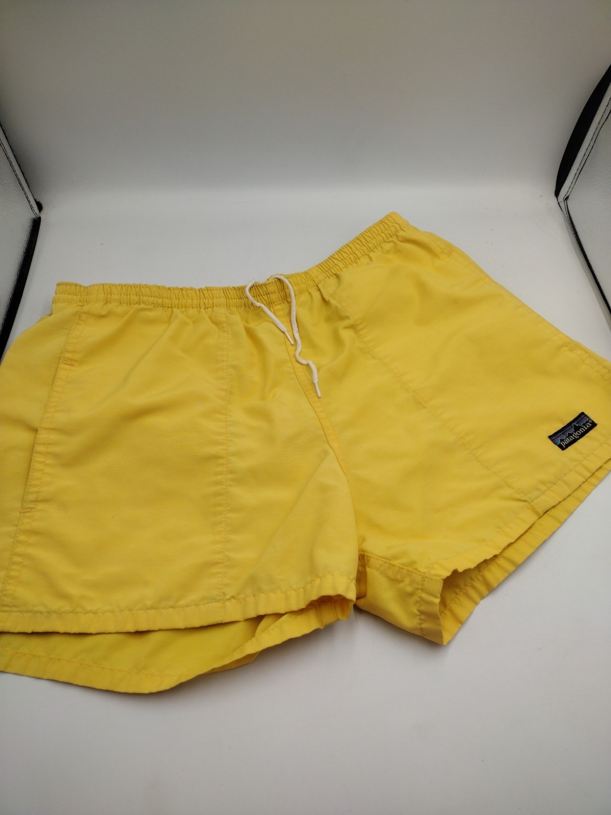 Y2K yellow Patagonia nylon water swim shorts Women\'s Sz Small Fast Shipping Y2K yellow Patagonia nylon water swim shorts Women\'s Sz Small Fast Shipping
