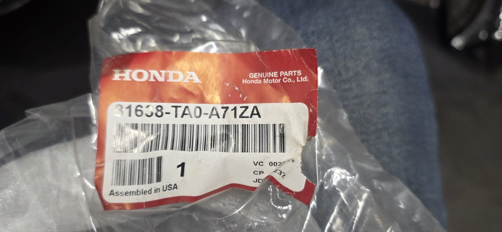 HONDA OEM 08-17 Accord Crosstour-Recline Cover 81638TA0A71ZA HONDA OEM 08-17 Accord Crosstour-Recline Cover 81638TA0A71ZA