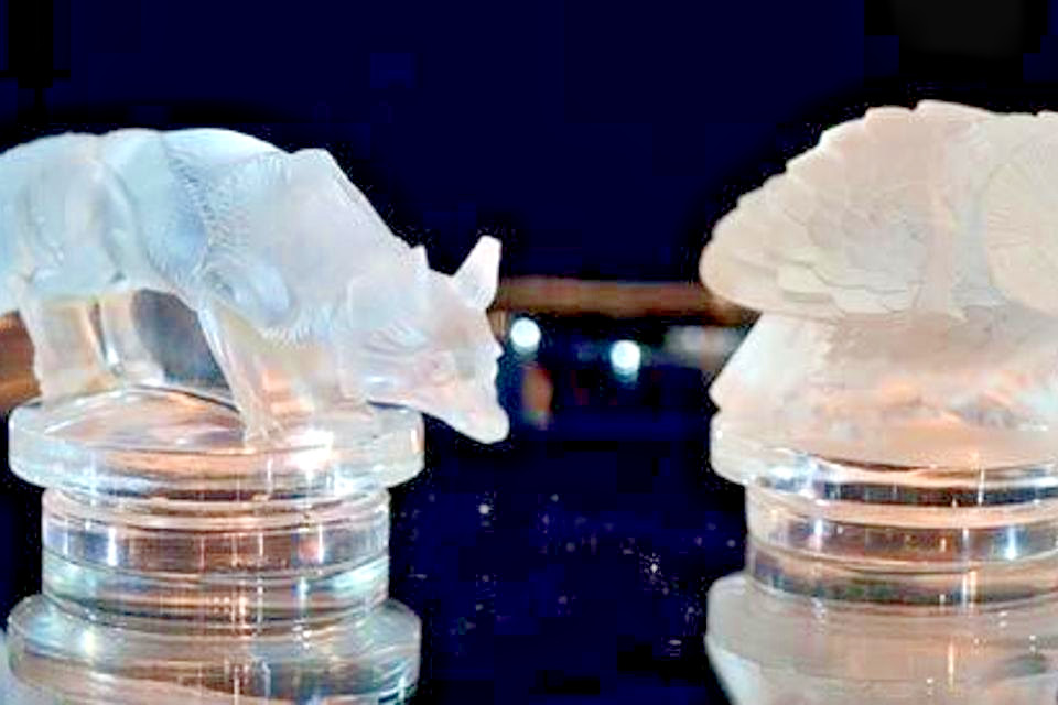 LALIQUE MASCOTS- Catalogue Raisonné THE definitive hood ornaments reference BOOK