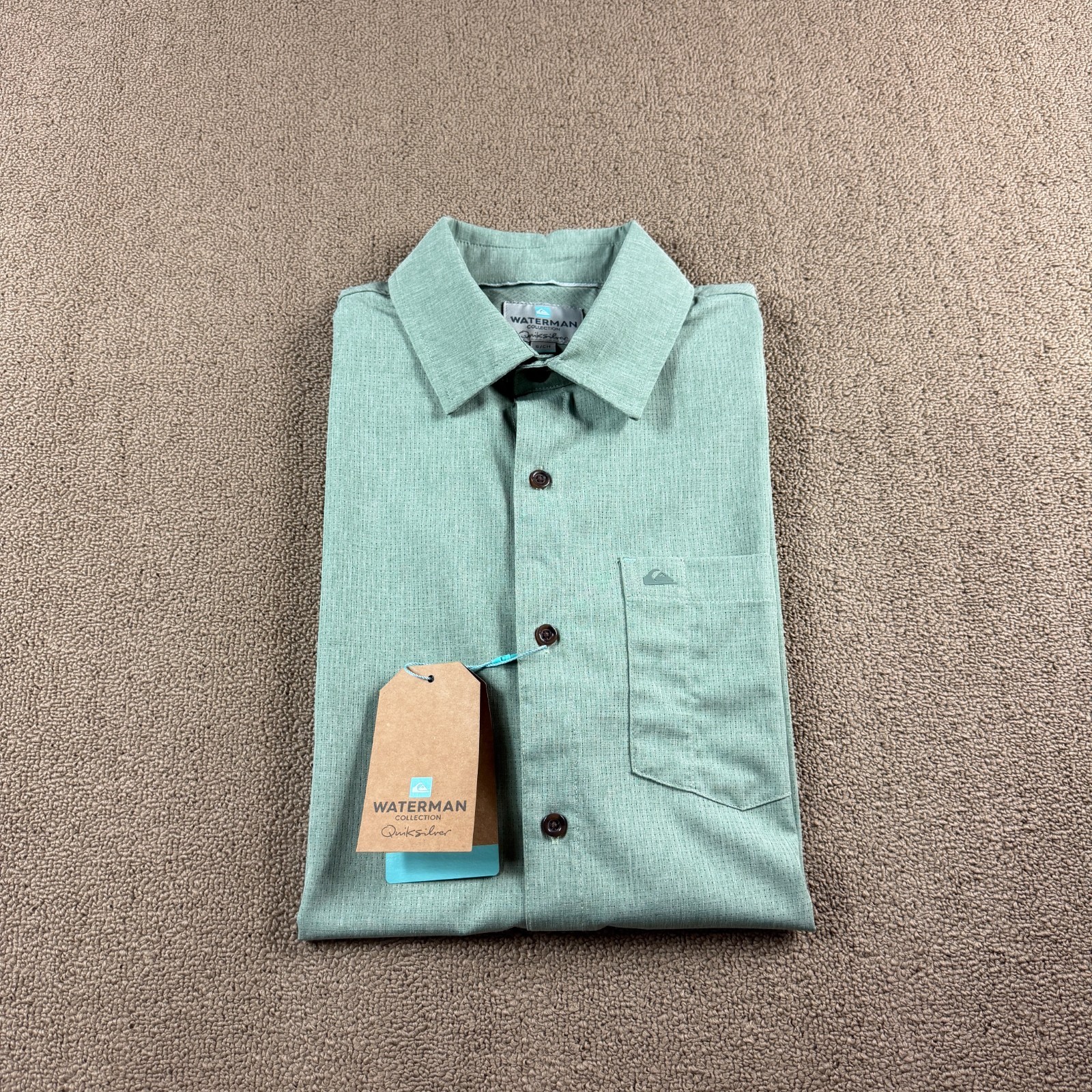 Quicksilver Waterman Tech Short Sleeve Button Up Shirt Green Size S NWT MSRP $70