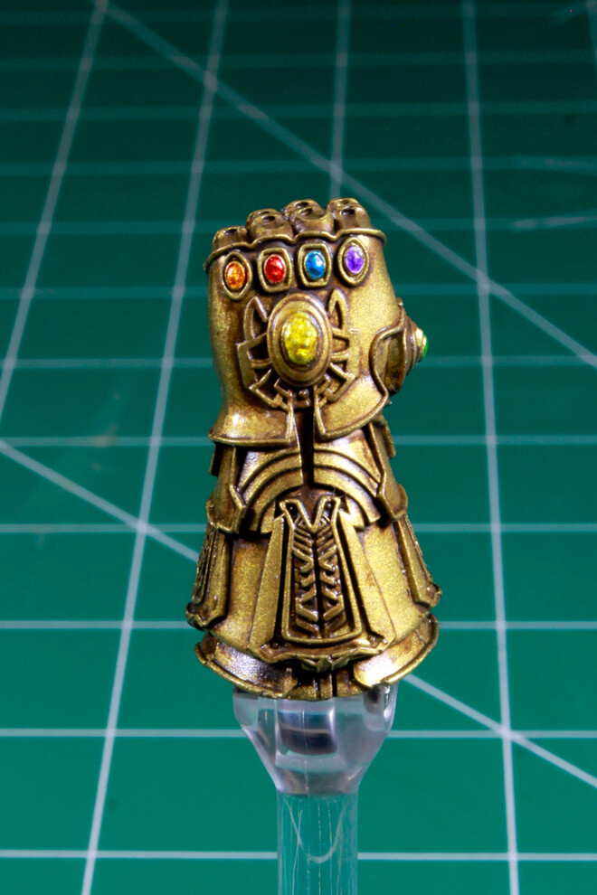 Custom Resin Cast Gauntlet 1:12 scale Infinity stones Thanos Endgame Custom Resin Cast Gauntlet 1:12 scale Infinity stones Thanos Endgame