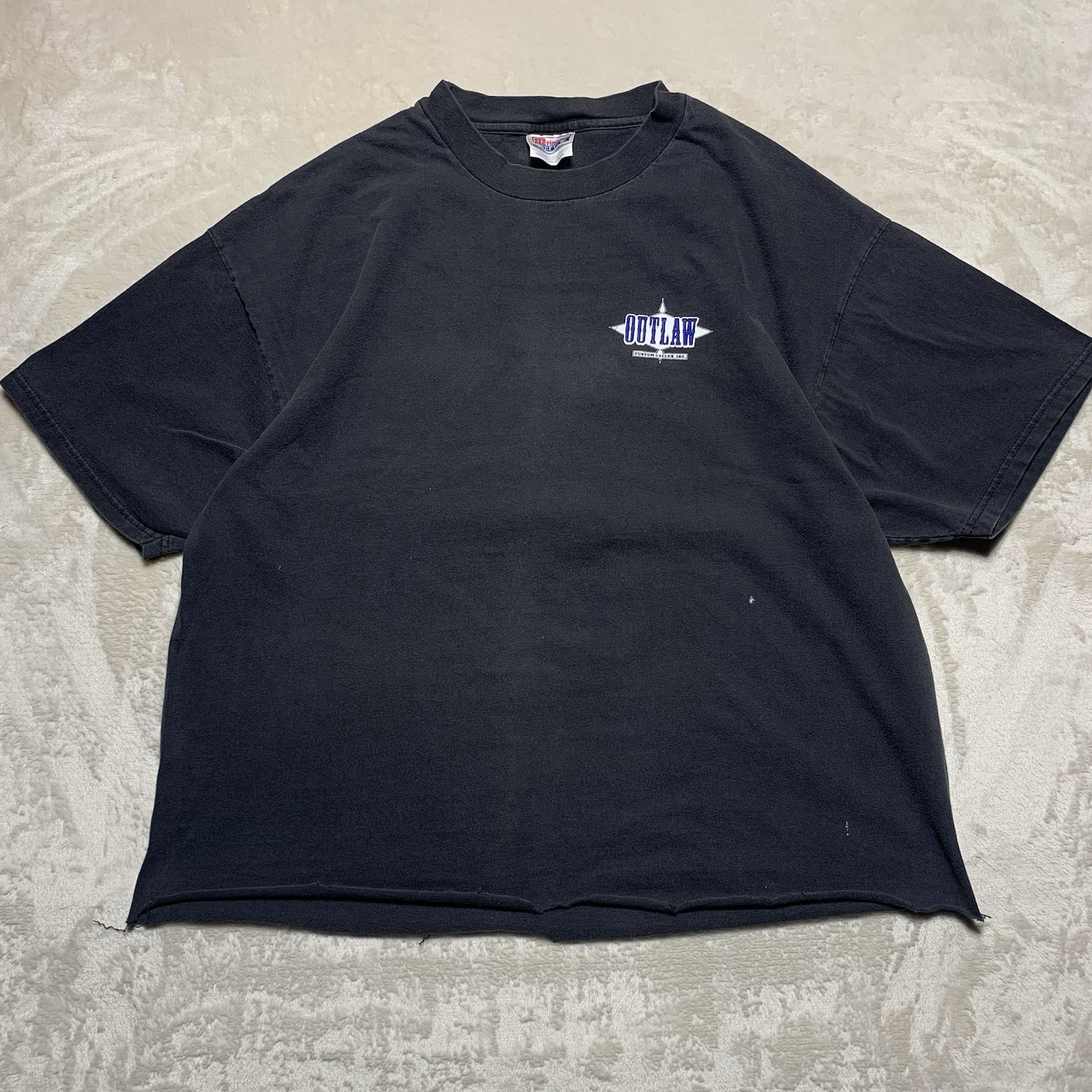 VTG Outlaw Custom Cycles Cropped T-Shirt XL Faded Black Biker Raw Beefy Dallas VTG Outlaw Custom Cycles Cropped T-Shirt XL Faded Black Biker Raw Beefy Dallas