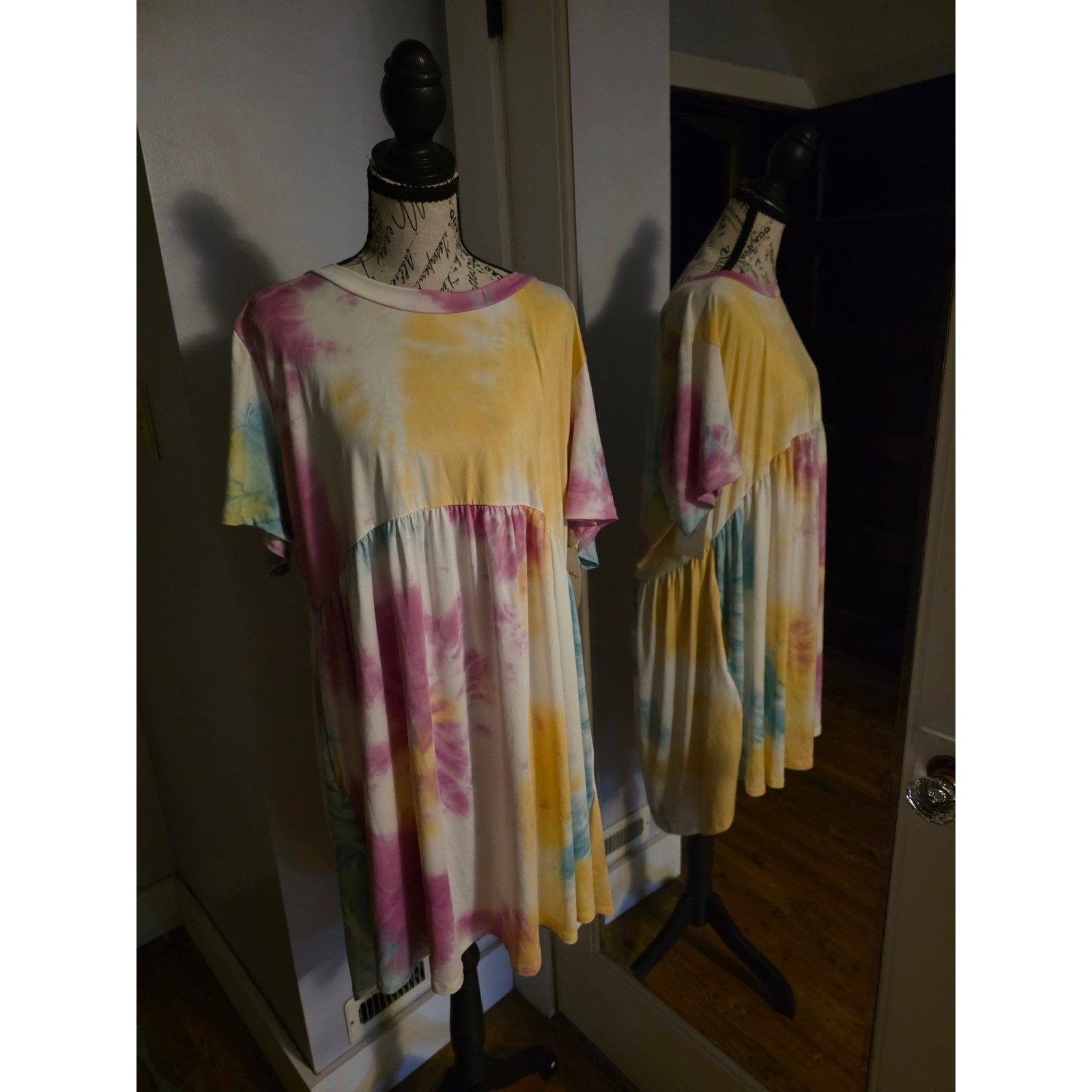 Haptics by Holly Harper Neon Rainbow Tie Dye Babydoll Dress Plus Size 2XL NWT Haptics by Holly Harper Neon Rainbow Tie Dye Babydoll Dress Plus Size 2XL NWT