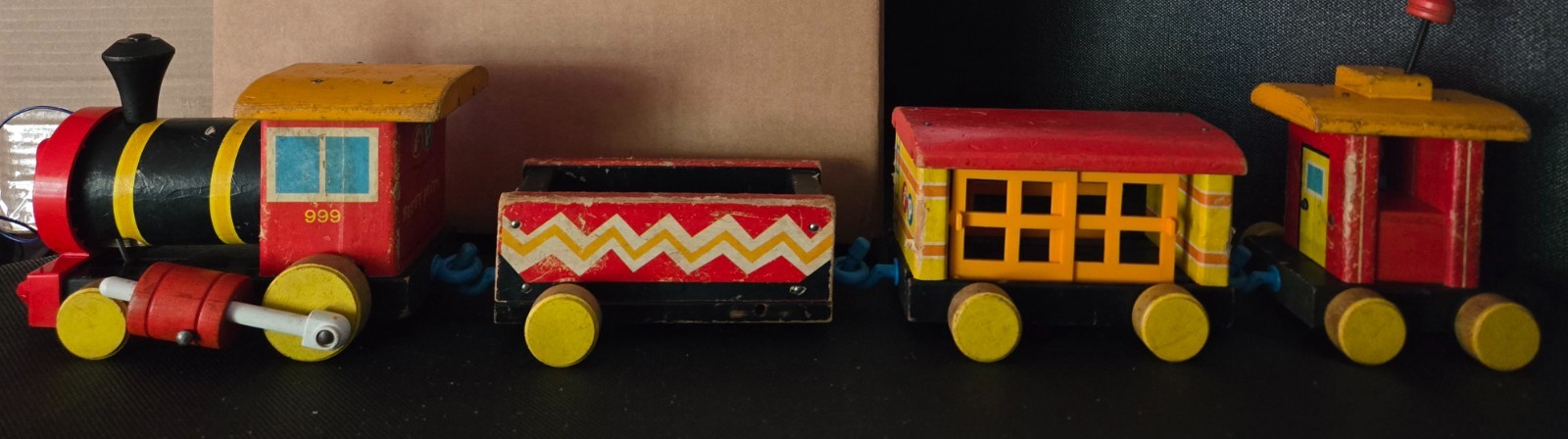 1963 Fisher Price #999 HUFFY PUFFY 4-Pc. Wooden Train Set Rare