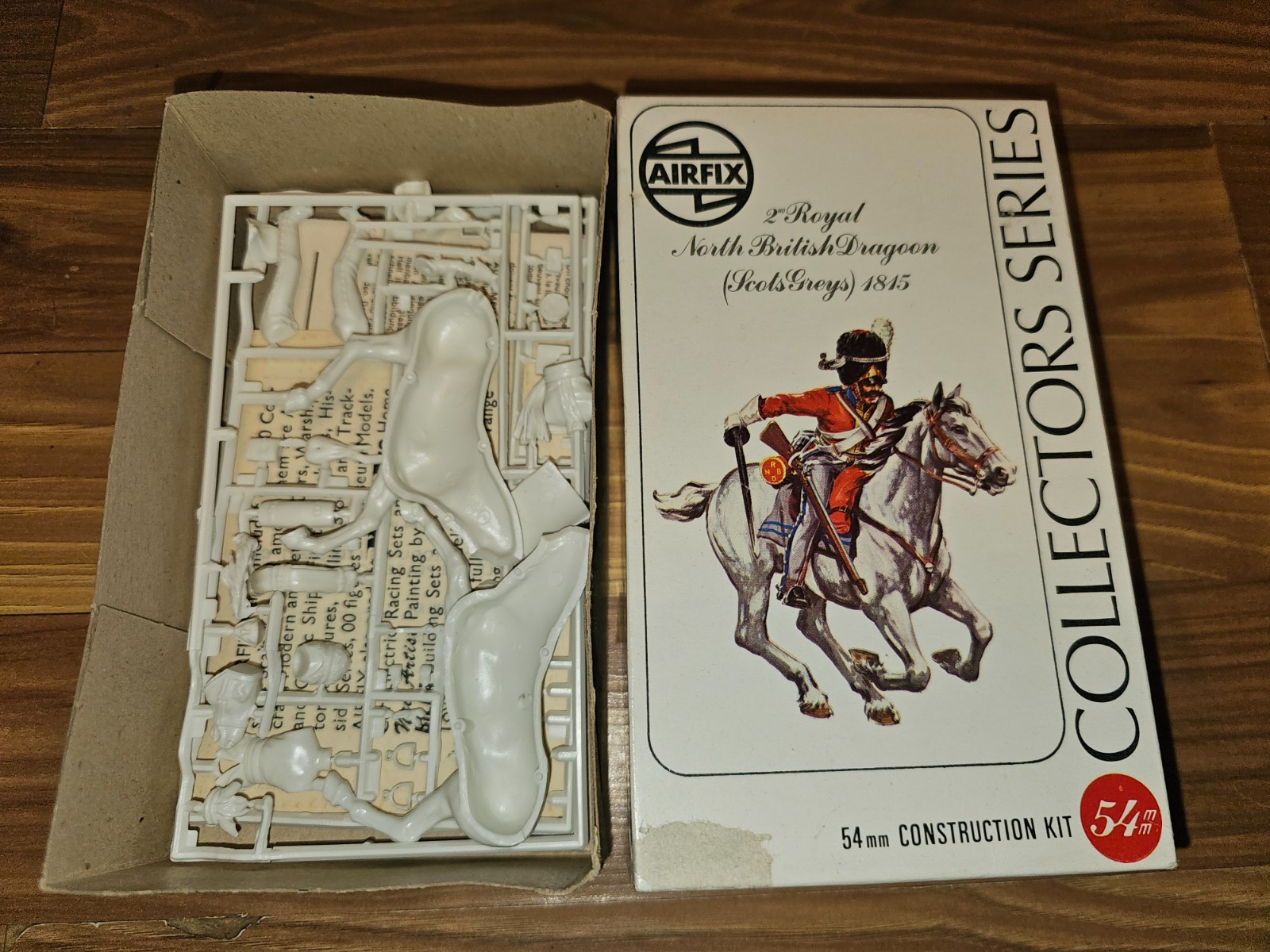 Vintage Airfix 2nd Royal North British Dragoon Napoleanic 54mm Model Kit
