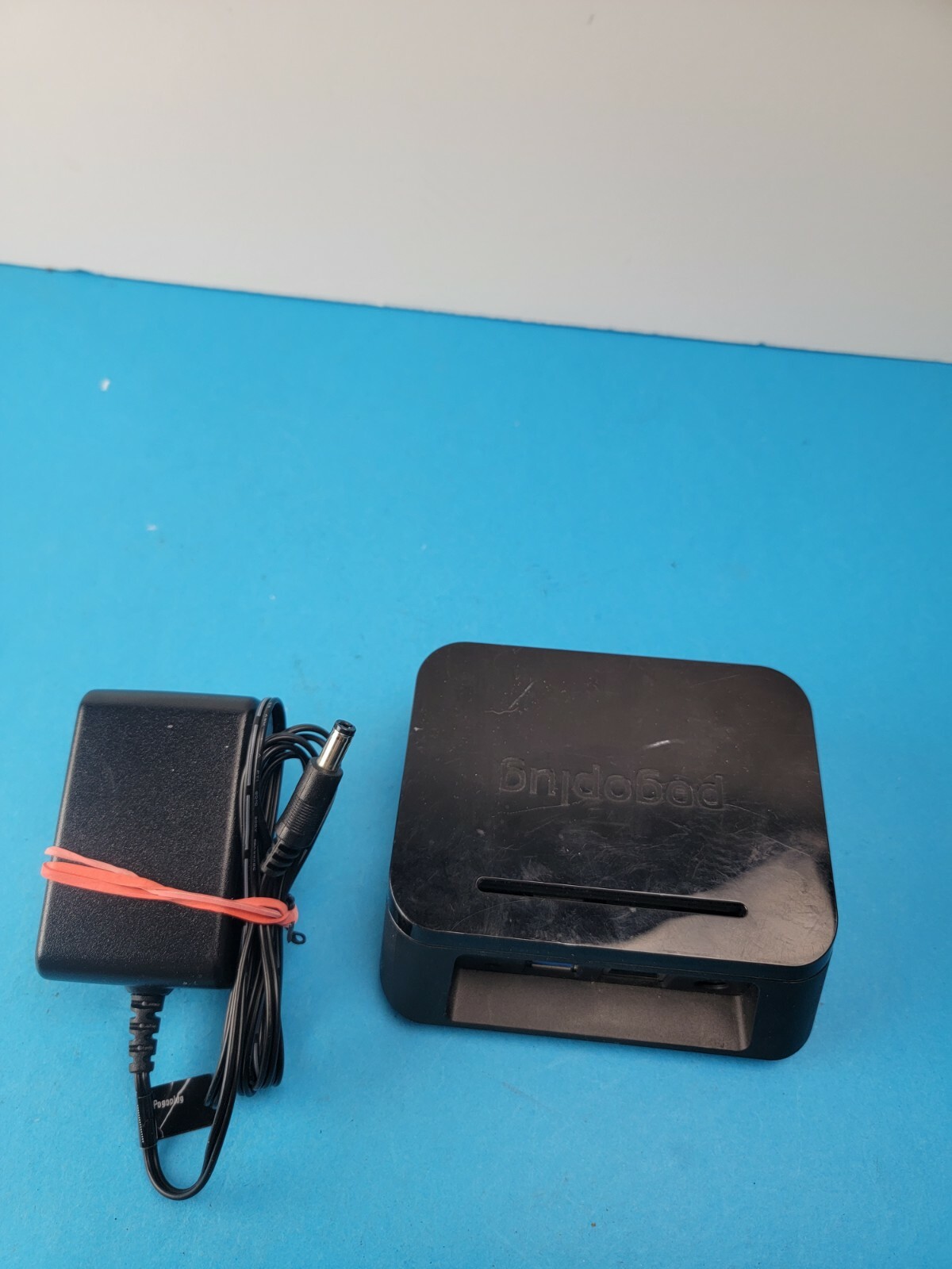 Pogoplug Series 4 Backup Share Stream Personal Cloud Device POGO-V4-A3-01 Pogoplug Series 4 Backup Share Stream Personal Cloud Device POGO-V4-A3-01