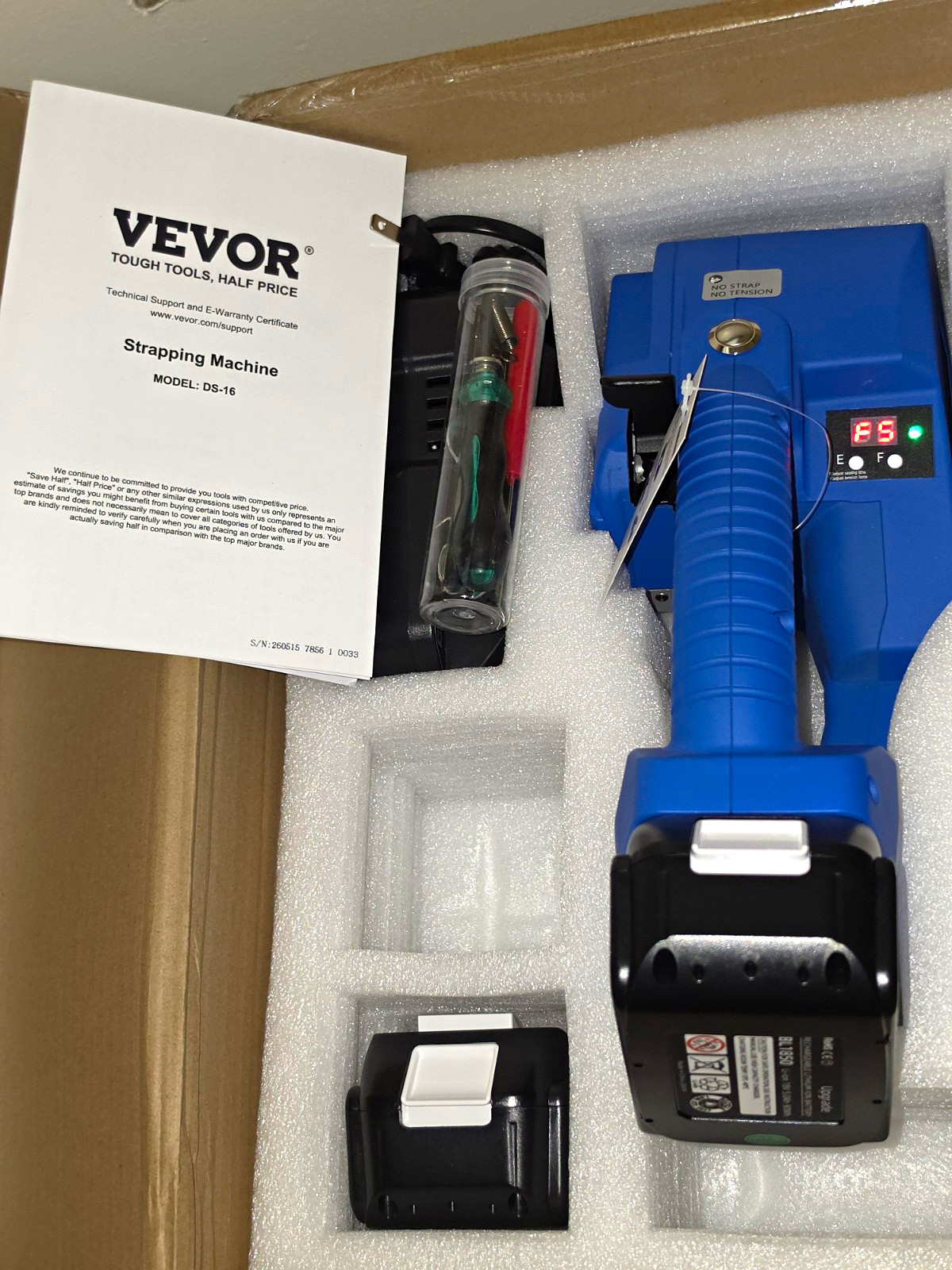VEVOR DS-16 Battery Powered Handheld Strapping Tool Kit Blue VEVOR DS-16 Battery Powered Handheld Strapping Tool Kit Blue