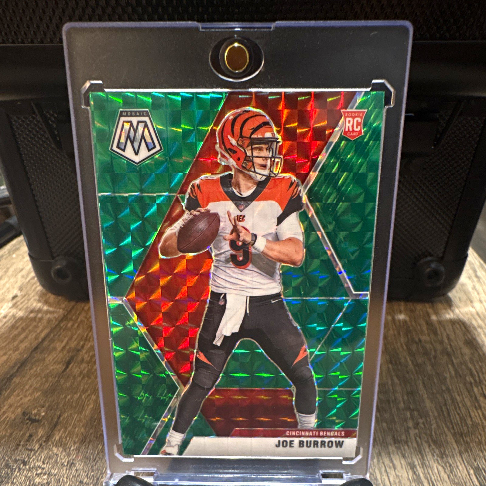 2020 Panini Mosaic Joe Burrow Rookie Green Mosaic Prizm #201 Bengals