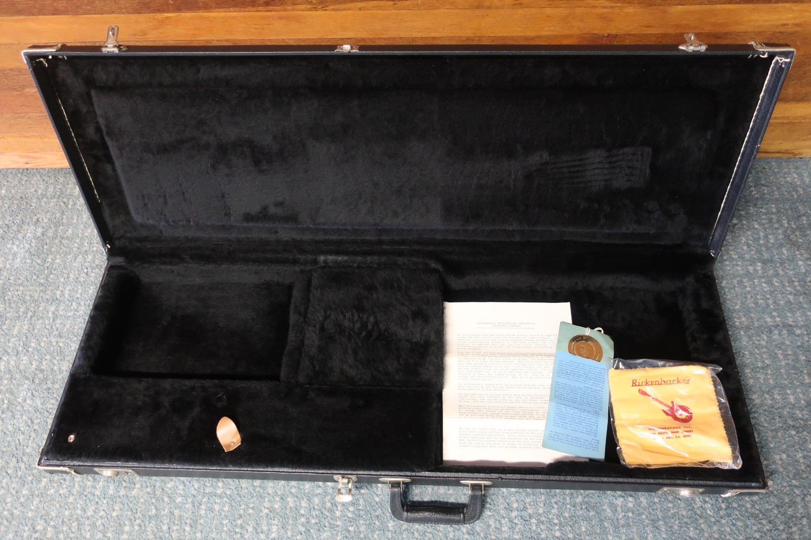 Vintage 1970s 1980s Rickenbacker Guitar Case Original Paper Work Fits Many Model