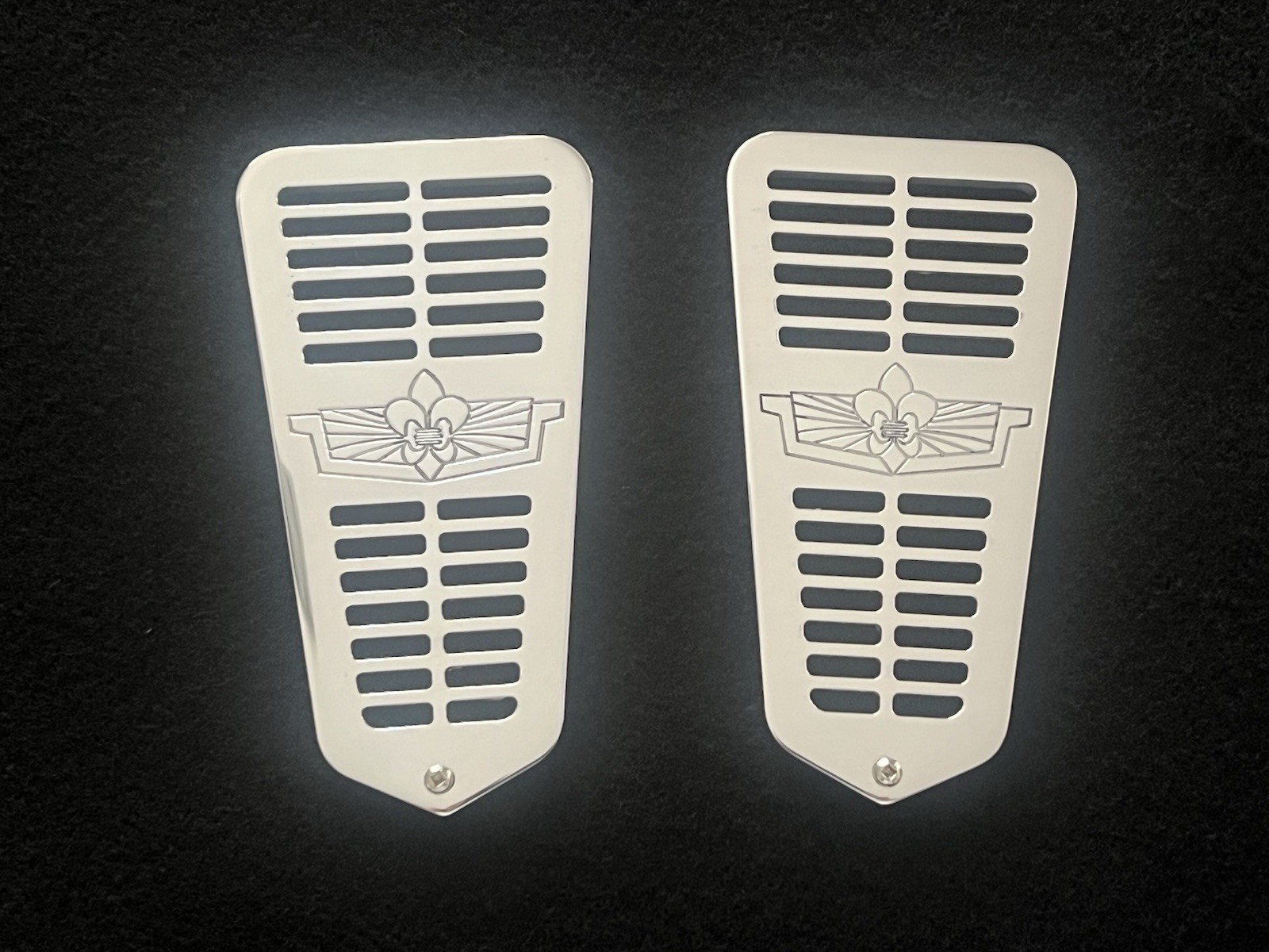 1977-90 Chevy Caprice Impala Engraved Billet Aluminum Rear Door Vents Polished