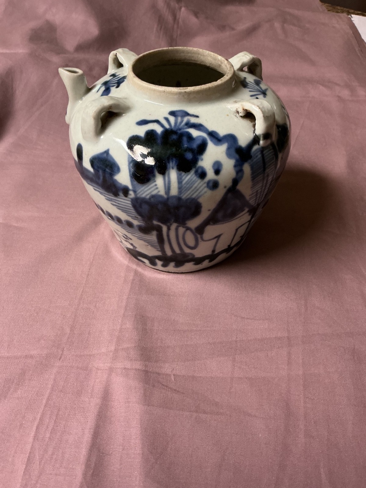 VINTAGE CHINESE BLUE & WHITE PORCELAIN 4 LUG SPOUTED VESSEL QING CA 19-20th C.