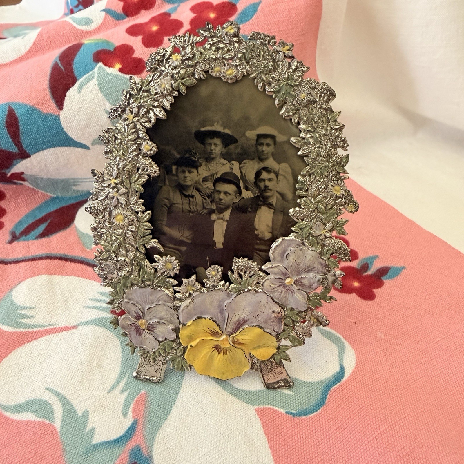 Antique Victorian Pansy Flower Picture Frame Hand Painted Floral Tintype Photo