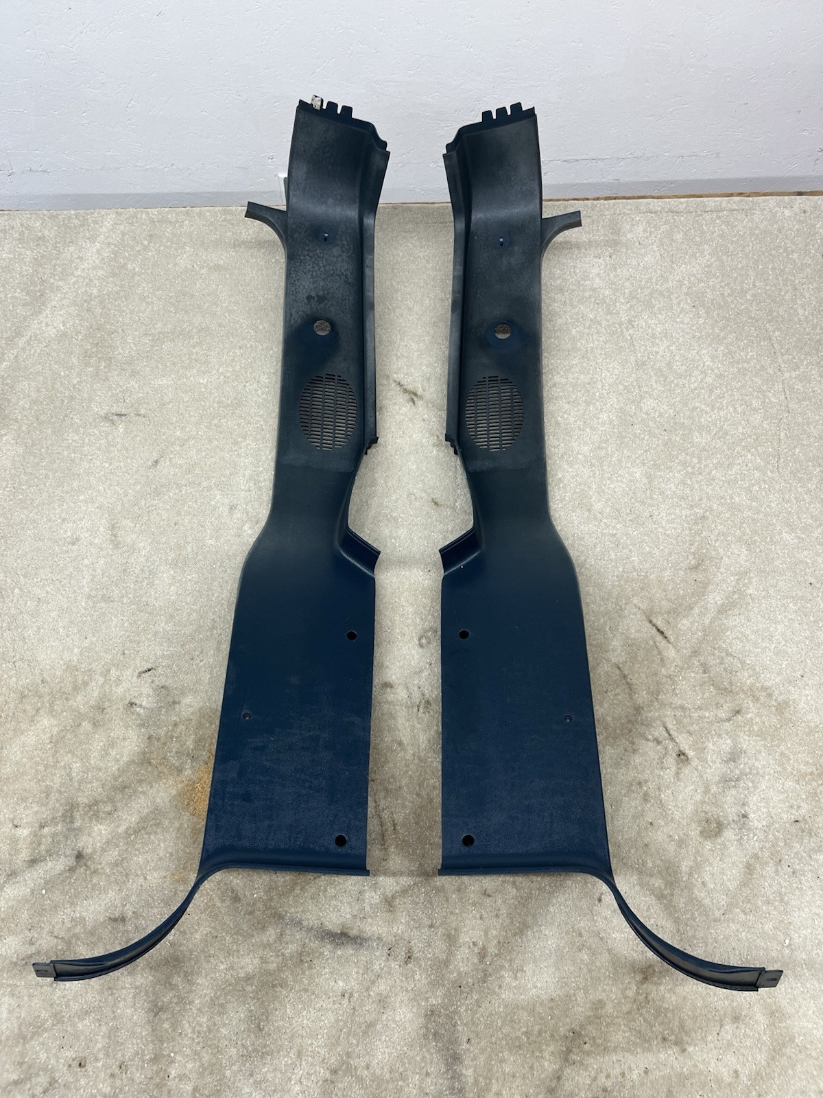 88-94 Chevy GMC OBS Regular Cab Truck C/K Left Right B Pillar Trim Blue OEM