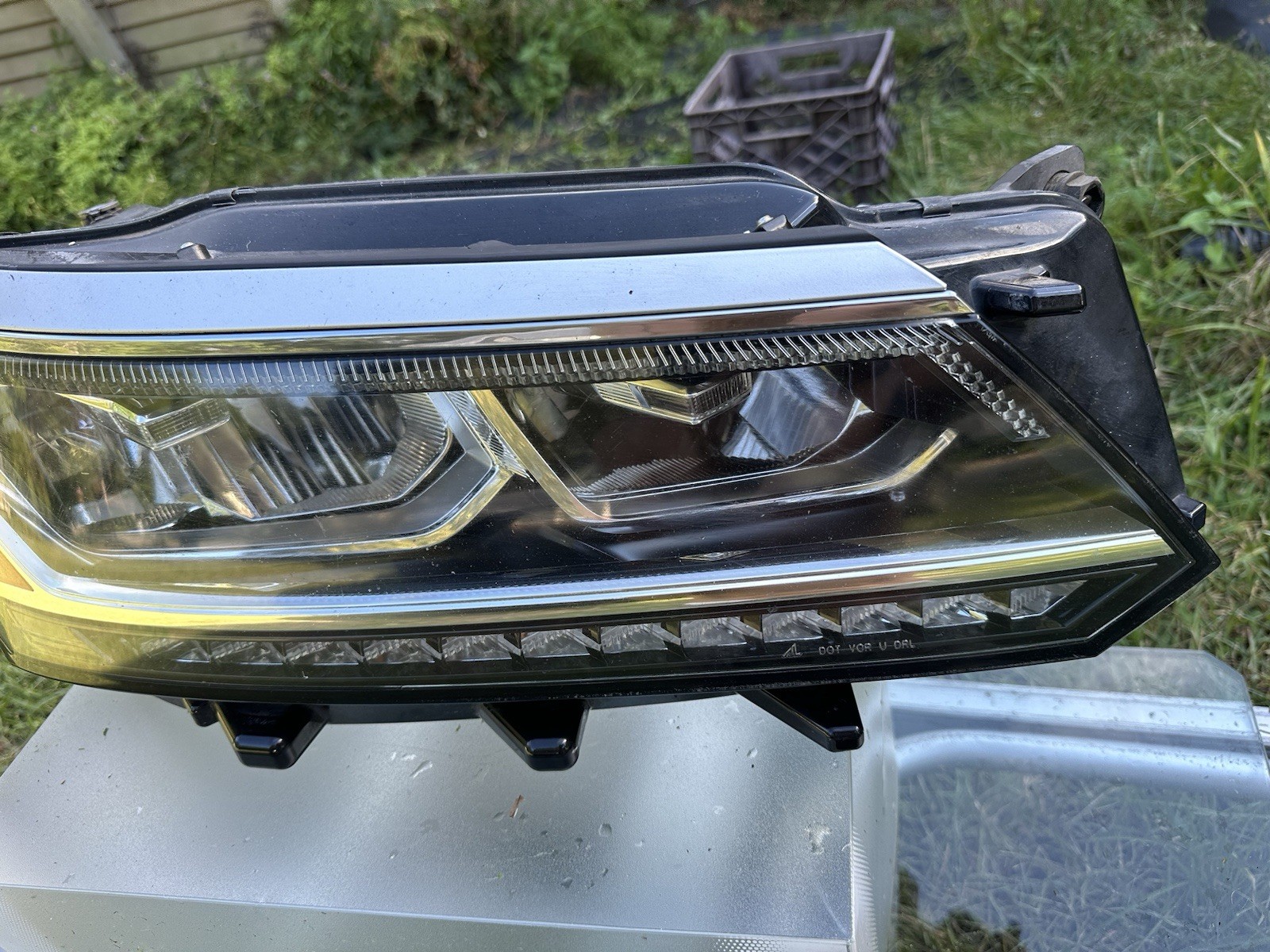 2015-2019 Volkswagen Passat B8 LED Headlight Right RH USED GENUINE 3G1941035L