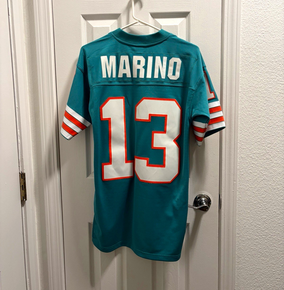 VTG Dan Marino Miami Dolphins Jersey - Men’s Small VTG Dan Marino Miami Dolphins Jersey - Men’s Small