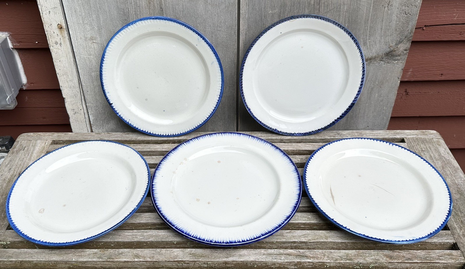 Antique English Leeds Creamware Blue Feather Edge Dinner Plates 