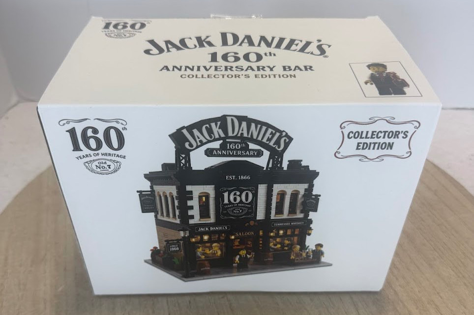 Jack Daniels 160th Anniversary Bar Building Block Set Collectors Edition New Jack Daniels 160th Anniversary Bar Building Block Set Collectors Edition New