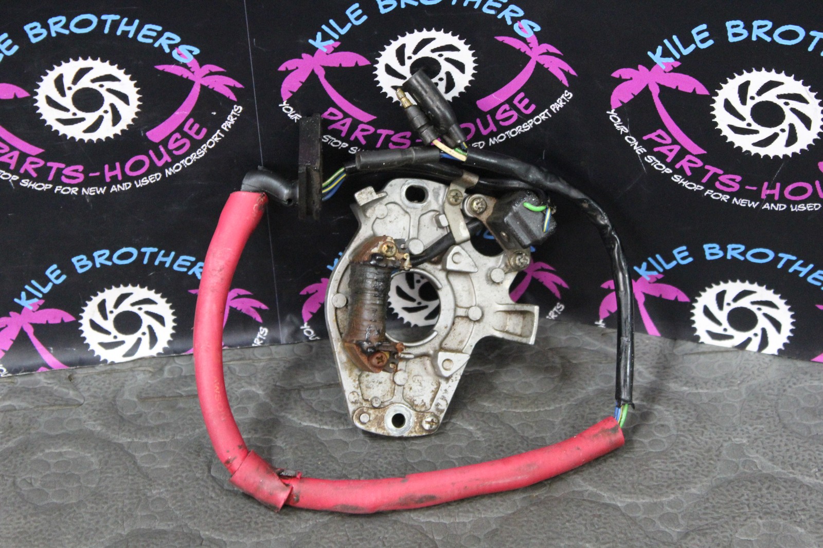 87-91 1987 Honda CR500R STATOR MAGNETO GENERATOR ALTERNATOR IGNITER ASSY *GOOD*