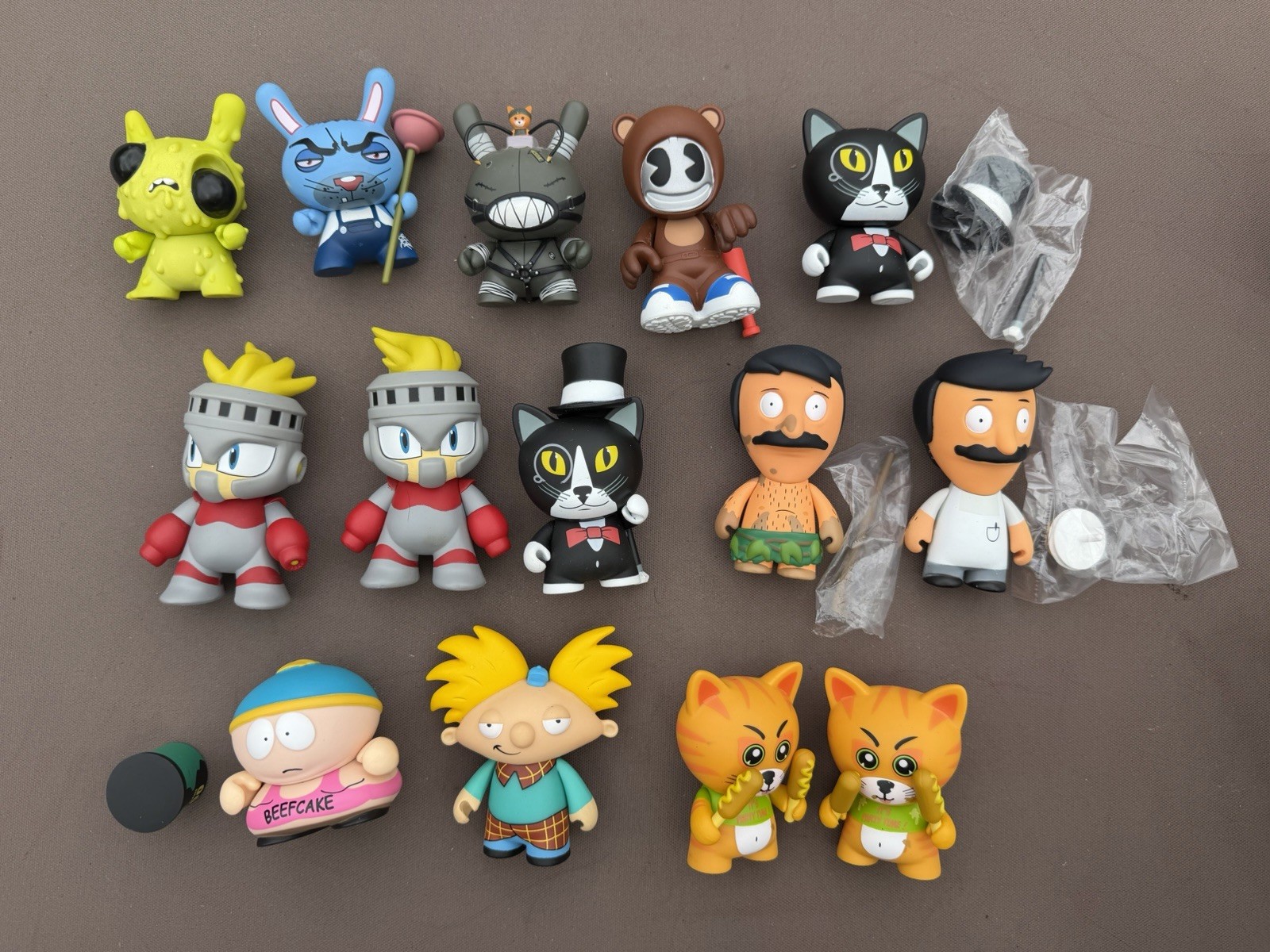 Kidrobot Dunny And Collectible Characters Vinyl Figures Lot Of 14 Toys