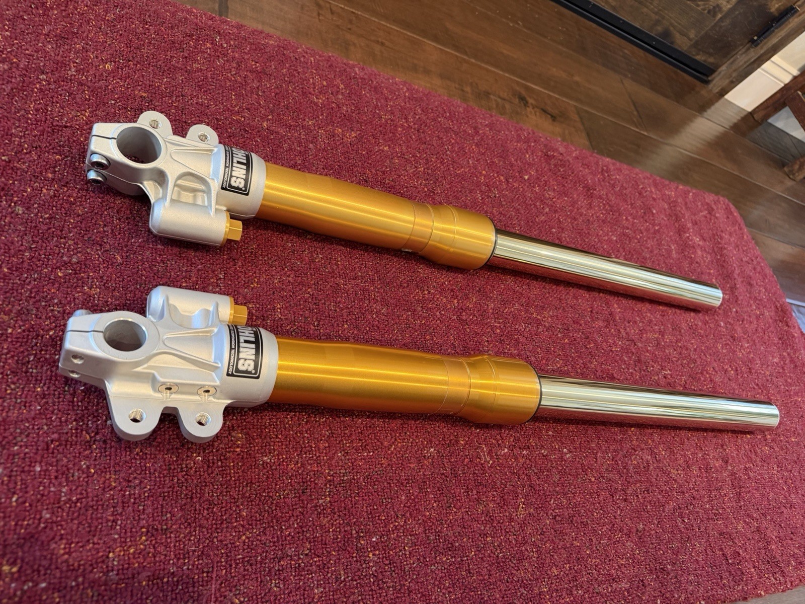 Ohlins 43mm Conventional Forks FG3332 Ohlins 43mm Conventional Forks FG3332