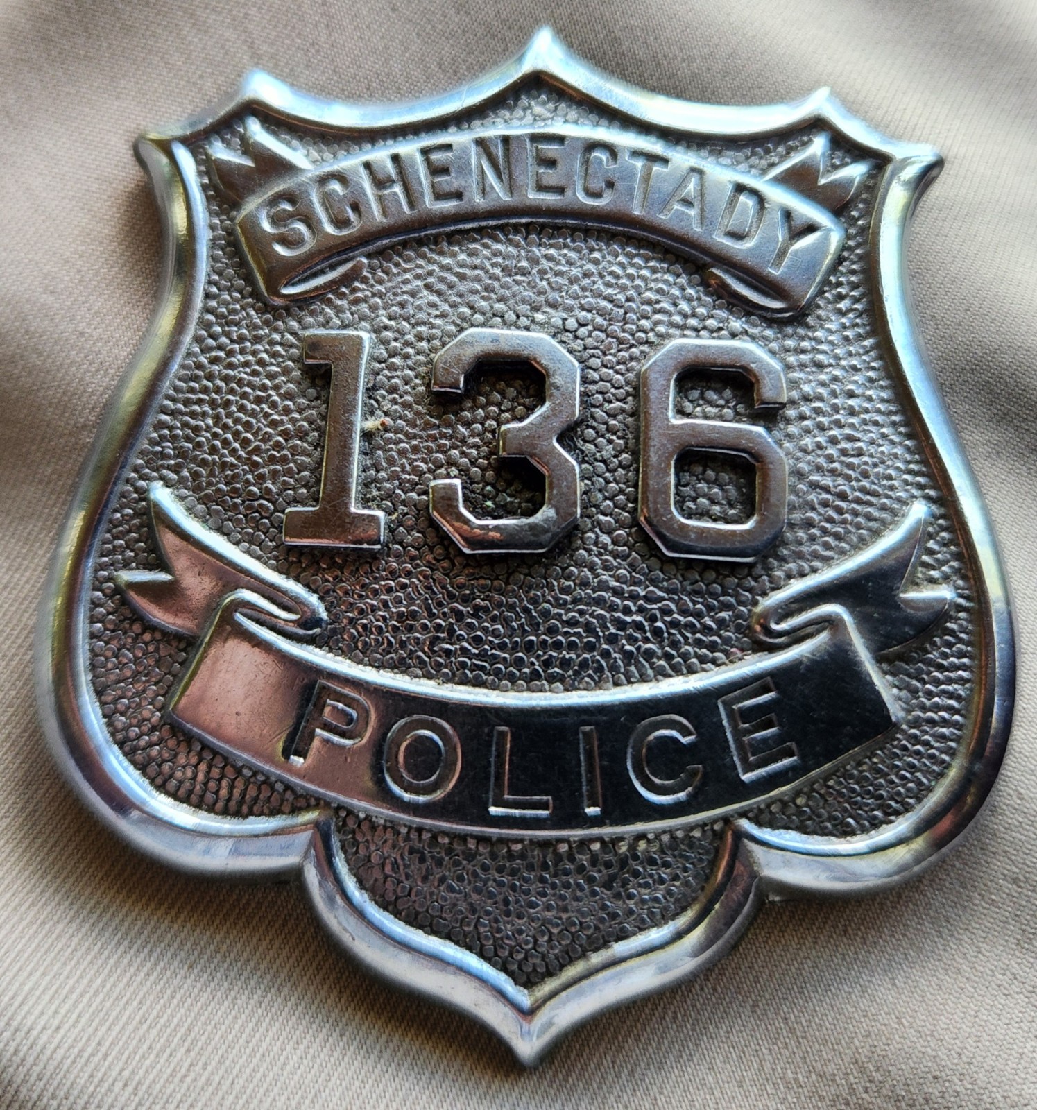 Vintage Antique 1940\'s Schenectady New York Police Badge Obsolete C.D. Reese