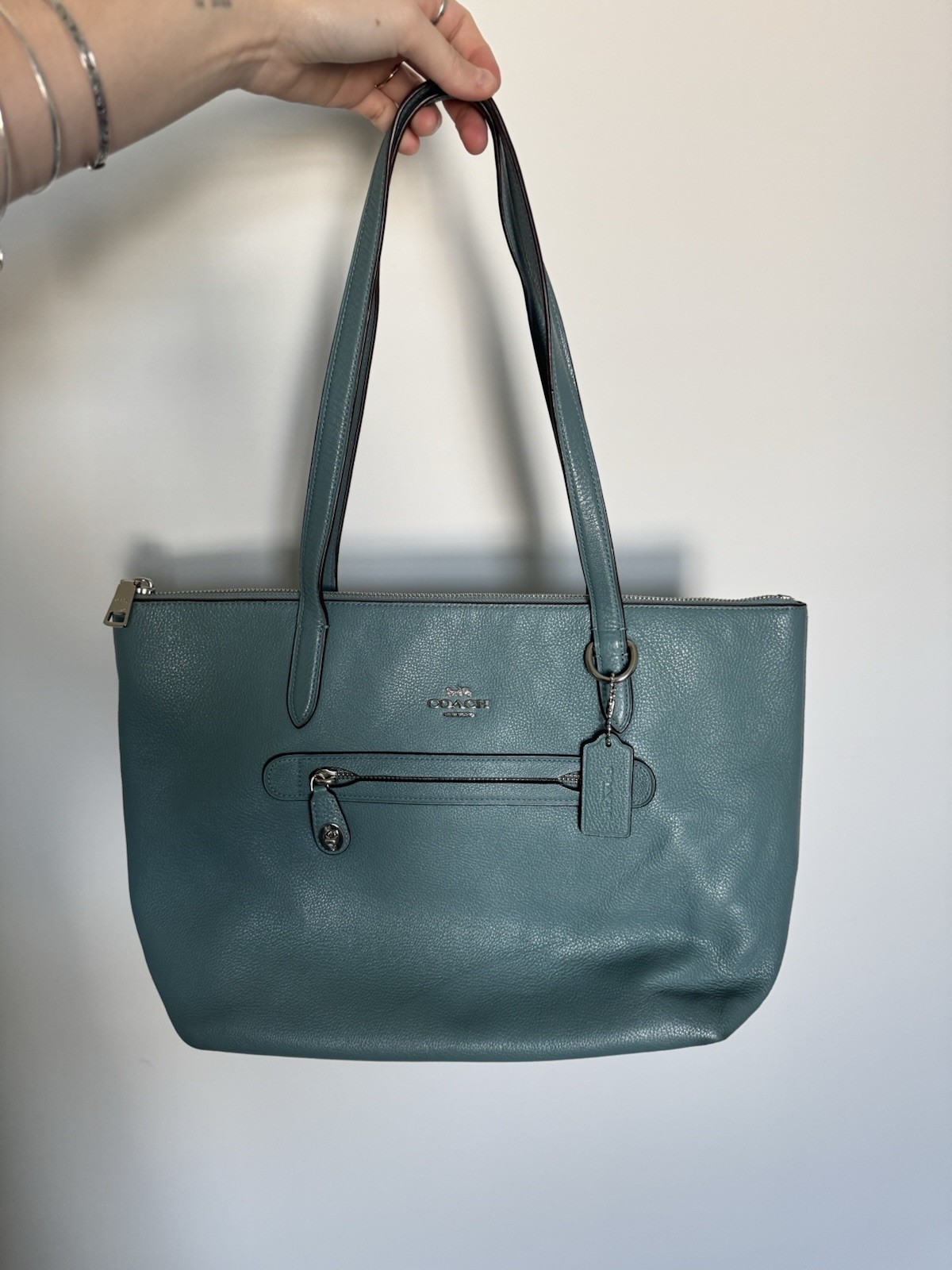 Coach Taylor 38312 Polished Pebble Leather Tote Purse Gorgeous Green Dust Bag