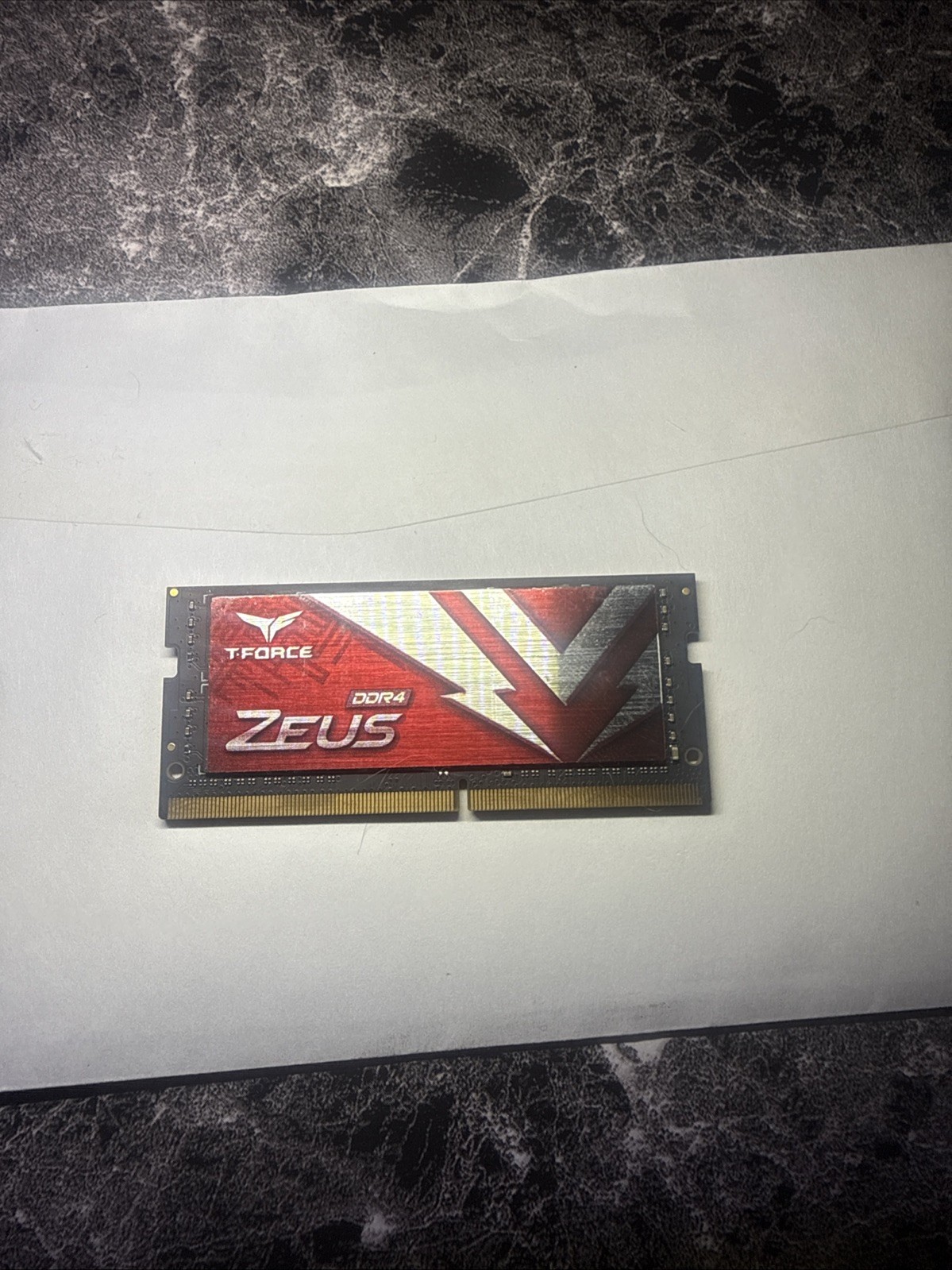 T-force Zeus DDR4 16gb RAM.
