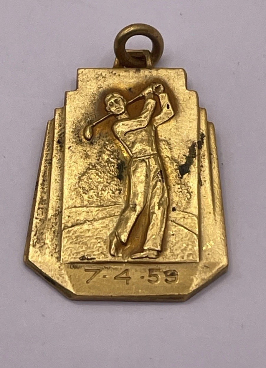 1959 Bronze Hole-In-One Medal presented by maker of Royal Golf Balls 1959 Bronze Hole-In-One Medal presented by maker of Royal Golf Balls